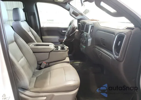 2019 Chevrolet Silverado C1500 Lt z USA, uszkodzony, nr VIN 1GCPWCED0KZ141126